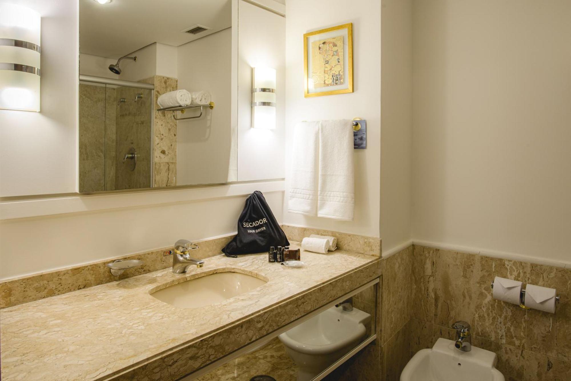 Radisson Alphaville Barueri Exterior photo Bathroom