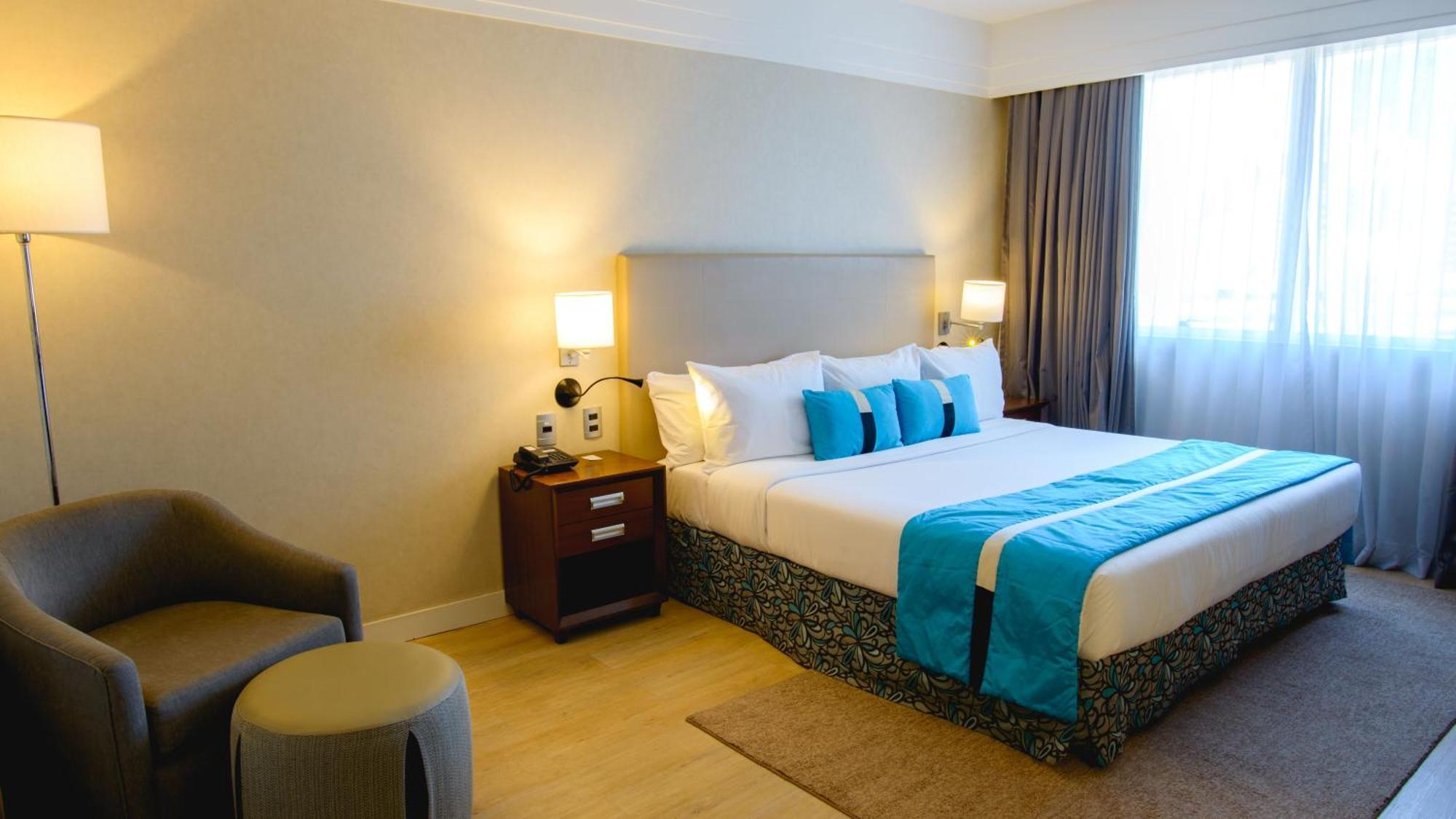 Radisson Alphaville Barueri Exterior photo A room at the hotel