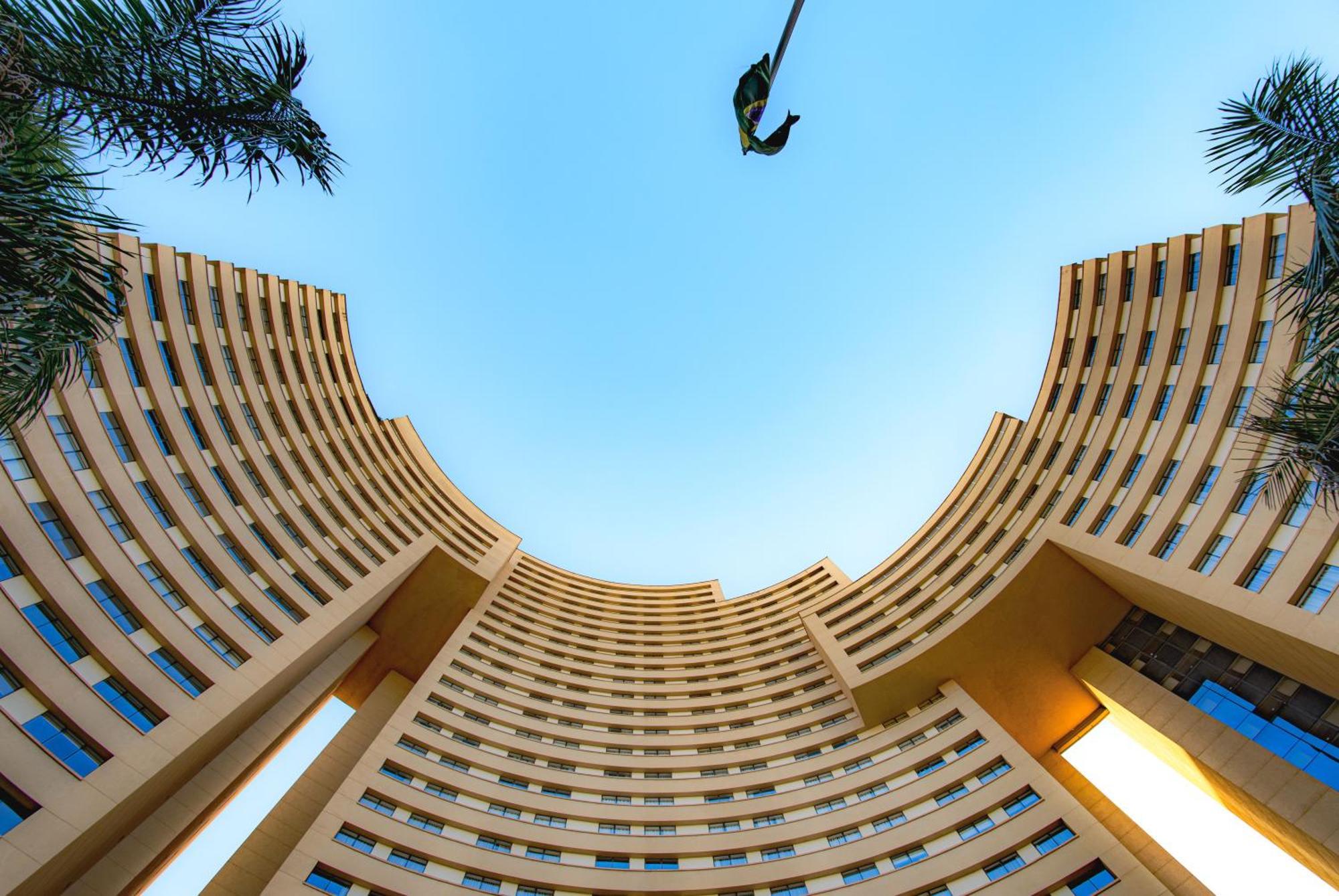 Radisson Alphaville Barueri Exterior photo The hotel's exterior
