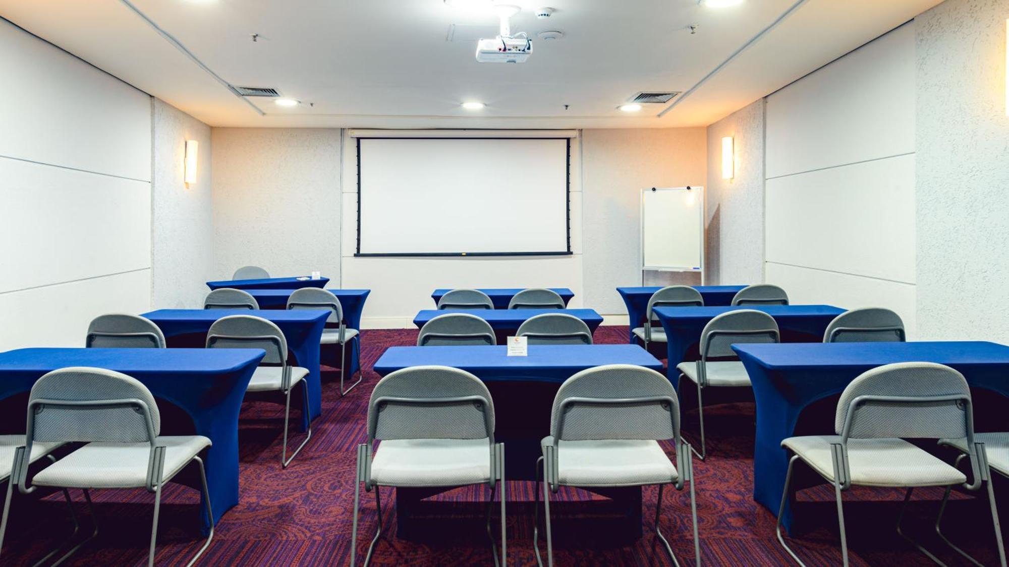 Radisson Alphaville Barueri Exterior photo Meeting room